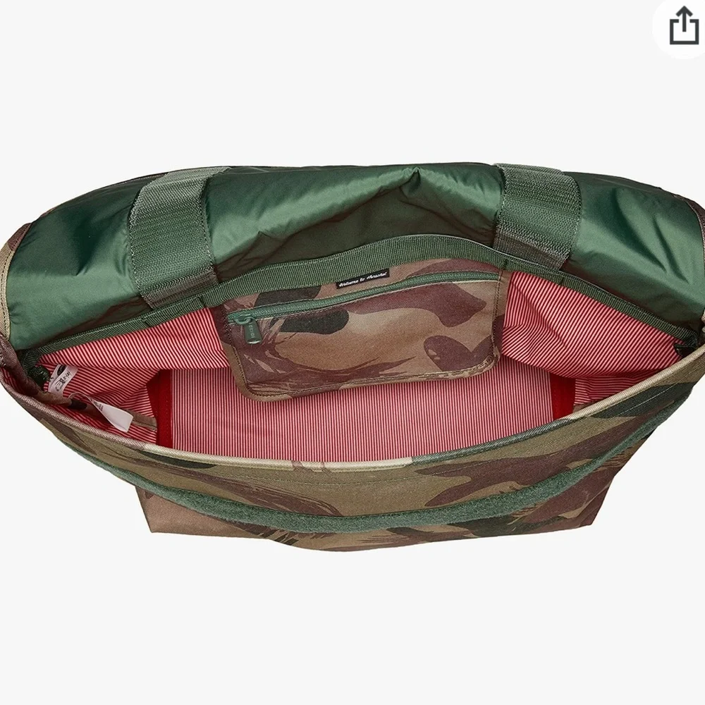 HERSCHEL‎ Odell Messenger Bag in Brushstroke Camo
